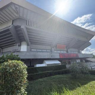 8月10日(月)東京：日本武道館：まずは、こちらこそ感動をありがとうございます！！
この日をどれだけ待ち望んだ事か、、
私の人生において、T-BOLANはものすごい原動力になってます😊
これからのご活躍を心より楽しみにしています！！
Forever！！T-BOLAN！！！