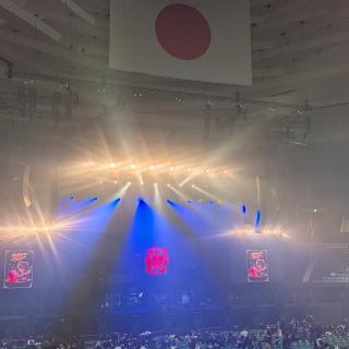 8月10日(月)東京：日本武道館：今回のツアー福山から愛媛、高知、広島それぞれ最高でした。ラスト武道館、今までより一番盛り上がり超最高でした。また会おうぜ！楽しみにしています。
