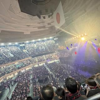 8月10日(月)東京：日本武道館：初武道館でした☺️

最後と思うと、涙が溢れ出してしまい😭
なんとも言えない感情になりました😅

最後に青木さん登場に期待してましたが残念🥺

2028年7月10日に期待します🫡