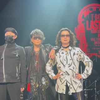 9月13日(土)千葉：市川市文化会館 大ホール：ラストライブツアー初日の市川！
めっちゃ最高に盛り上がって楽しかったです。
上野さんの頑張ってる姿、とても感動しました。
次のライブ早く行きたいです。