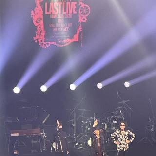 10月11日(土)福井：敦賀市民文化センター：仕事のスケジュールとにらめっこで ギリギリに何とか取れたチケットで参戦した敦賀♪2階席にもメンバーの皆さんが視線を送ってくださっているのがよくわかりました！ありがとうございます