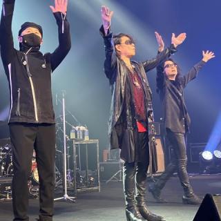 11月24日(月・祝)神奈川：カルッツかわさき：今回は神席頂き、感謝感激でした🤩間近で上野さん・五味さん・嵐士さんにお会いできて光栄すぎ🥰上野さんの思いに感動し、涙を抑える事が出来ず…ボロボロ泣いてしまいました🥹あの場所に居られて、とても幸せな時間を過ごしました。ありがとうございました😆また来月お会い出来るのを楽しみにしています🥳