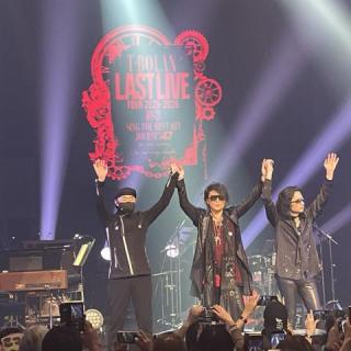 11月24日(月・祝)神奈川：カルッツかわさき：ライブ最高😀
上野さんに最後までありがとうございます。
鳴り止まない声援、感激です。来年の厚木にいきます。
