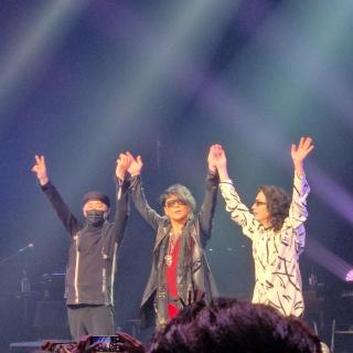 10月13日(月・祝)大阪：東京建物 Brillia HALL 箕面（箕面市立文化芸能劇場） 大ホール：T-BOLANパワー炸裂✨はもちろんのこと、上野さんの元気な姿とキュートなトークに笑顔があふれ、五味さんの最高なジャンプに歓声があがり、嵐士さんの心言葉に感動が拡がった時間でした✨
T-BOLANがいる、そこには笑顔の花が咲き誇ります✨ありがとうT-BOLAN✨