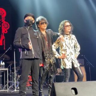 9月13日(土)千葉：市川市文化会館 大ホール：直前に心配なお知らせがあり、不安な気持ちで迎えた初日。
ところがそんな心配や不安を吹き飛ばすかのように上野さんは最初から最後までずっとステージに立ってて、もうそれだけで胸がいっぱいになりとても嬉しかったです。