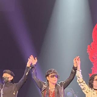 9月23日(火・祝)神奈川：茅ヶ崎市民文化会館 大ホール：夢の様な時間でした！
こんな素敵なLIVEにあと数回行ける楽しみを、励みに日々頑張ります。
T-BOLAN最高❣️