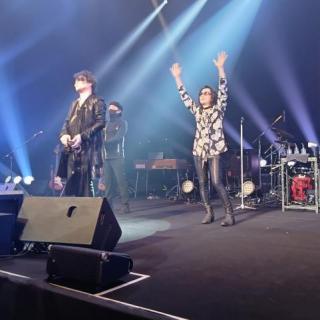 12月20日(土)青森：SG GROUP ホールはちのへ（八戸市公会堂大ホール）：地震のこともあってか、嵐士さんが津軽弁で
けっぱれ！と言ってくれたこと
嬉しかったです☺️何回か、ライブに
行ってますが、今回初のハイタッチ
出来ました🖐️