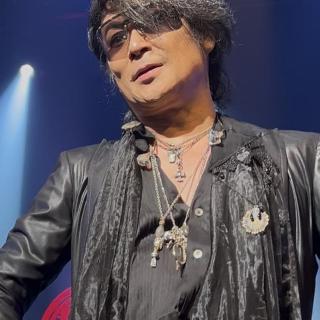 12月21日(日)岩手：奥州市文化会館Zホール  大ホール：岩手に来ていただきありがとうございました😊一列目で楽しませてもらいました。嵐士さんとハイタッチは出来なかったけど最高でずーっと嵐士さんを観ていたかったです😆来年はタッチしてほしいなー(˶ᐢᗜᐢ˶)