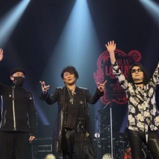 12月20日(土)青森：SG GROUP ホールはちのへ（八戸市公会堂大ホール）：熱いライブをありがとうございました。
そして、嵐士さん撮影タイムの時にサングラス外してくれてありがとう！！あなたの綺麗な瞳が大好きです。