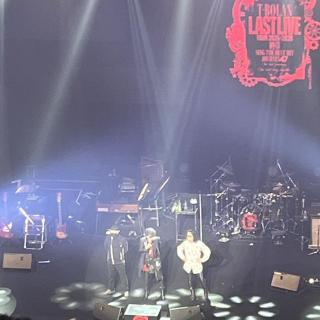 9月13日(土)千葉：市川市文化会館 大ホール：初日！いちばん後ろでしたが最高！