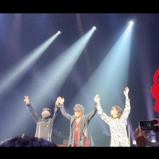 11月8日(土)北海道：札幌文化芸術劇場hitaru：T−BOLANを追いかけて北海道へ〜♪
ラストツアーで念願の夢が叶いました。
日程的に時間が足りなかったけれど、一人旅も満喫し良き思い出ができました。
ありがとうございました。
