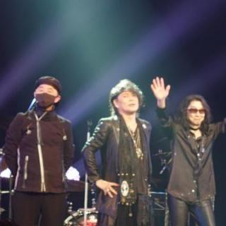 1月17日(土)広島：ふくやま芸術文化ホール リーデンローズ：上野さん側の席でしたが、岡山ハレノワ以来で、その時よりも元気そうで満面な笑顔が見れて凄く嬉しかったです😊嵐士も終始ノリノリで、それについていくかのように五味さんもノリノリで本当に楽しい時間を過ごす事が出来ました！！T-BOLAN最高！！🥰💞ありがとう！！次は香川で会えるのを楽しみにしています😊