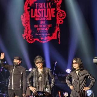 2月7日(土)埼玉：サンシティ越谷市民ホール　大ホール：今日はとびっきりの経験ができました。
愛のために〜のときになんと嵐士さんが目の前で歌ってる！
いや～あの、今までに最前列の経験もありますが、
それ以上に近く、近いんです。
鳥肌でした。
何度となくライブに参加しているとこんなスペシャルな体験もできるのですね
ありがとうございました
