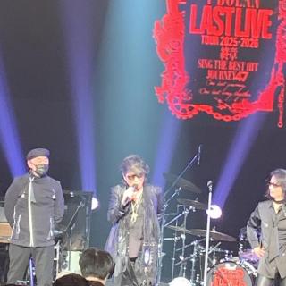 2月7日(土)埼玉：サンシティ越谷市民ホール　大ホール：今回のツアー5回目の参戦です😊
何度見ても最高‼️
熱量アップ⤴️するばかりです。
ホント素敵な時間を、有難うございます🙏
4月の6回目を、楽しみにしてます🤗
T-BOLAN大好き❤❤❤