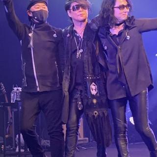 2月22日(日)栃木：とちぎ岩下の新生姜ホール（栃木文化会館） 大ホール：上野さん、アンバサダー御就任おめでとうございます。上野さんの地元栃木LIVEもたくさんの上野コールや熱い声援、温かい雰囲気に包まれて最高に幸せな時間でした‼️
嵐士さんが目の前に来て歌ってくれたときは最高に嬉しかったです♪
ピンクの岩下新生姜グッズ可愛いですね。トシさん、五味さん、唯子姉さんが早速使っているところを見せてくださり、皆さんが楽しそうでこちらも嬉しくなりました。
こんなにも素敵なLIVEを本当にありがとうございます。t-bolanに感謝です‼️
又会いに行きます😊

