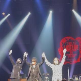 2月23日(月・祝)群馬：太田市民会館：上野さんの地元の翌日の群馬ライブに行きました。
群馬も負けじと大盛り上がりで楽しかった。