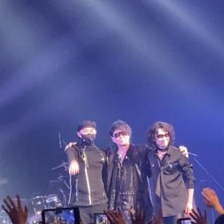 3月7日(土)京都：文化パルク城陽 プラムホール：体調不良で先週はお休みされてた上野さん。元気そうな姿でステージに立っていて安心しました。ですが無理してるんじゃないかなーって少し心配でもあります。
ライブは最高でした。素敵な時間をありがとうございました。
