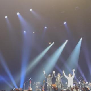 3月14日(土)福岡：福岡市民会館 大ホール：福岡、綺麗な会場で最高のLIVEでした。