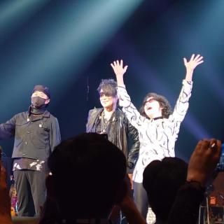 3月14日(土)福岡：福岡市民会館 大ホール：お疲れさまでした！
満席で大変盛り上がってましたね😊
何度でも感動しちゃう🥲
今回は五味さん側でお茶目な五味さんのお姿を間近で見れました♪
ピック欲しいな〜笑
今後の発表、気になりすぎますが、どんな形でも変わらず応援しています♡