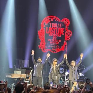 4月18日(土)東京：大田区民ホール アプリコ 大ホール：このツアー初の東京23区！最初から盛り上がり凄かったー🎉🎉
演出も前回と少し変わっていて、見逃しちゃいけないって、必死に色んな所を見てました😊
何回参加しても楽しく、最高のライブです。
今回は、上野さんコールに加え、頑張っておられる元スタッフさんへのコールもあり感動的なステージでした。
ありがとうございました❣️
