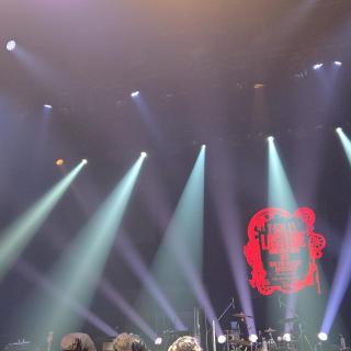5月15日(金)東京：たましんRISURUホール：太陽が3人をあたたかく照らすような立川ライブ✨私にとって、嵐士さん復活後の貴重なライブでした🙏会場には、あふれんばかりの拍手喝采、熱気、大盛り上がりの時間となりました。ライブごとに特別に心に響く一曲があるのですが、今回はShiny Daysでした✴️『過ぎていく時間を悔やむことなく今この瞬間を生きていたい』その想いと、あふれでる感謝、とても尊い時間でした✨