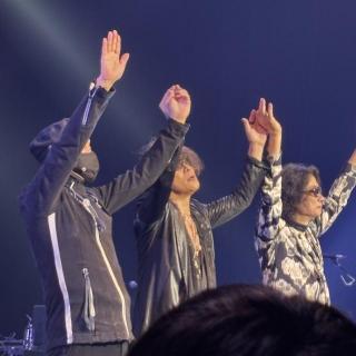 7月19日(日)三重：シンフォニアテクノロジー響ホール伊勢：暑くて、熱くて、溶けてしまいそうな伊勢の夜でした。
一緒にいられる今に、奇跡に心から感謝してます✨
あの頃よりももっともっと大好きでいさせてくれてありがとう❤️
最後まで全身全霊で愛を叫びます！