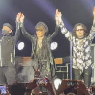 7月19日(日)三重：シンフォニアテクノロジー響ホール伊勢：嵐士さんが上野さんを誇りに思う！と話され、もう涙腺崩壊しました。
愛に溢れた素敵な時間をありがとうございました。