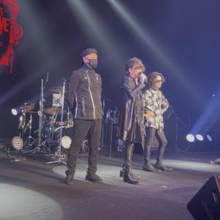 7月19日(日)三重：シンフォニアテクノロジー響ホール伊勢：初めての最前列で、とっってもシアワセで
最幸なライブでした♡
武道館行きます‼︎楽しみ過ぎる〜😊