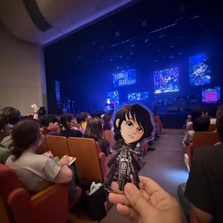 7月19日(日)三重：シンフォニアテクノロジー響ホール伊勢：三重公演からこの子も共に連れてきました😉
とても大切にしています💓
まだこの時開演前、ワクワクな時でした😄
三重公演に行けて良かったです🏍️
武道館楽しみたいと思います☺️

