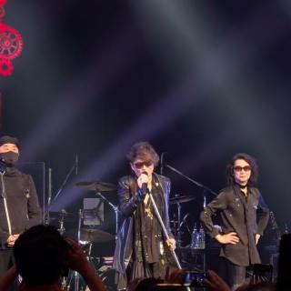4月18日(土)東京：大田区民ホール アプリコ 大ホール：参戦するたびにどんどん熱いライブになっていっていると感じました！
今回は久し振りに席が真ん中で、とても嬉しかったです！