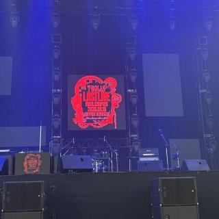 8月10日(月)東京：日本武道館：35年間、走り続けてくれてありがとう♡
夢が叶った日。ひとつの物語が終わりを迎えた日。そして永遠が始まった日。
シャープT-BOLAN！　どういう事？　2028年7月10日！！
すべての意味を確かめられるその日まで、ただがむしゃらに☆彡