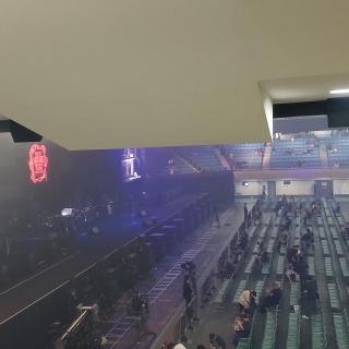 8月10日(月)東京：日本武道館：長くて短くて、たくさんの思い出ができたラストライブツアーも最終日
企画に当選させていただいたり、最後まで
T-BOLANのおかげで一生の思い出ができた
今回は初めてライブ行った時みたいに
最初から涙がとまらない
最後とはいいたくない
いまはBye For Now！