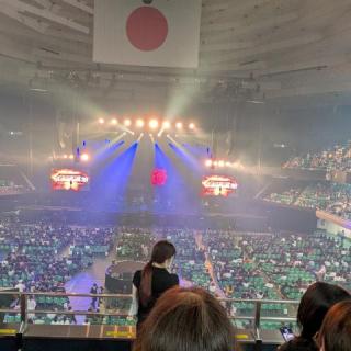 8月10日(月)東京：日本武道館：最高の場所でした😊
武道館、全部見渡せて、隣りに座った、福島から来た、女の人と歌って、踊って、飛び跳ねました🥰

音響も映像も演出も最高でした🥰
