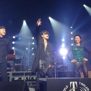 7月10日(水)東京：日本青年館ホール：初日の三郷からファイナルまで10公演、どれも思い出いっぱいの幸せな1年でした！
写真は長崎公演最前列からのベストショットです✨
デビュー当時は生まれていなかったけれど母親が聴いていたおかけでT-BOLANを知ることができて、いつもT-BOLANの曲に背中を押してもらっています。
SNSのおかげもあって沢山のファンの方とも繋がれました♪
夢のような時間をありがとうございました🥲🩷