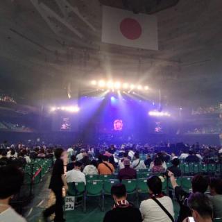 8月10日(月)東京：日本武道館：とても楽しく感動したLIVEでした！もう最後なのかと寂しい気持ちで東京まできましたが…
２年後また逢える事、嬉しいです！
武道館LIVEありがとうございました。