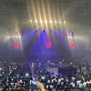 8月10日(月)東京：日本武道館：箕面、岸和田、奈良，大阪、武道館と5公演しか参加出来なかったけど、とっても楽しくて感動しました！青春がよみがえりました。#T-BOLAN待ってます(^^)