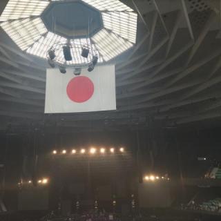 8月10日(月)東京：日本武道館：日本武道館まで待つ時は長かったのに、始まったら、あっと言う間に終わったなぁと感じました。
ずっと今迄、辛い時や悲しい時、いつもT-BOLANの曲に支えられて来ました。
2年後どんな形になるのか分かりませんが、T-BOLAN追い続けて行きます。